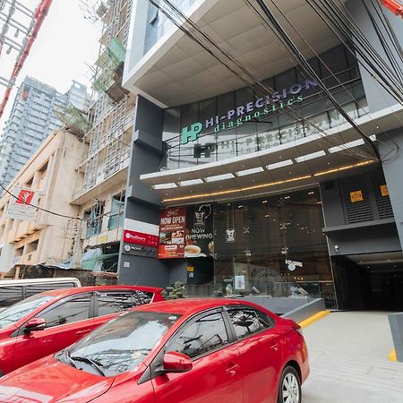 ホテル Reddoorz Premium Near Ust Hospital マニラ市 エクステリア 写真